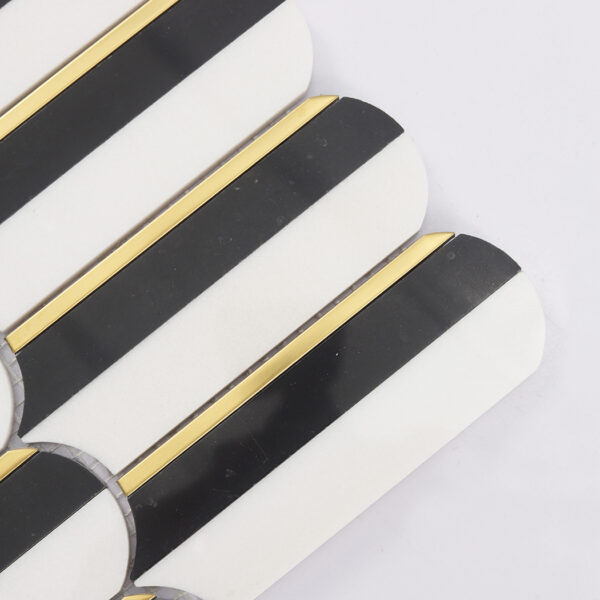 Black-white-and-gold-arch-marble-mosaic-close-up Black and White Arch Marble Mosaic Bathroom Wall Tile with Gold Line Accents