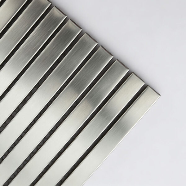 Silver Stainless Steel Ribbon Mosaic Contemporary Shower and Long Living Hall Walls Tile