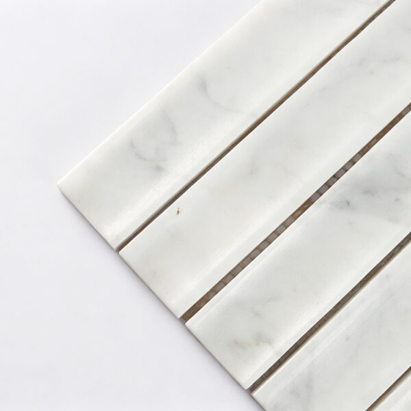 close-up-white-marble-curved-fluted-mosaic-tile-corner 3D White Marble Curved Fluted Mosaic Bathroom Wall Tile