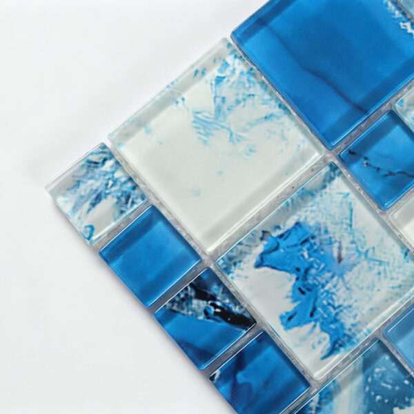 glossy-blue-white-square-glass-mosaic-corner-detail Blue White Mixed Square Glass Tile Kitchen Backsplash and Vanity Wall Mosaic