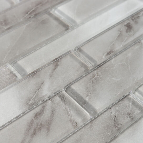 gray-veined-glass-linear-mosaic-close-pattern Gray Veined Linear Glass Mosaic Tile With Mixed Long Strip