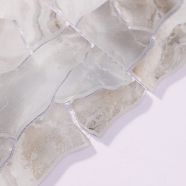 white-gray-irregular-glass-mosaic-tile-surface Gray Irregular Pebble Glass Mosaic Tile for Shower Floors