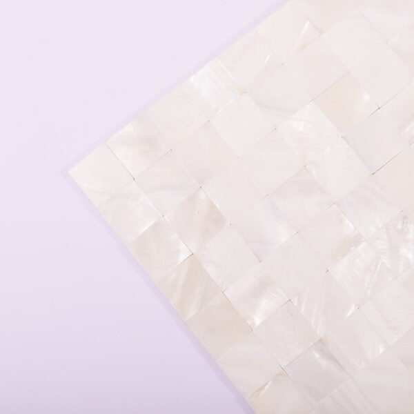 White Peel and Stick Mother of Pearl Shell Mosaic Kitchen Backsplash Tile 20mm